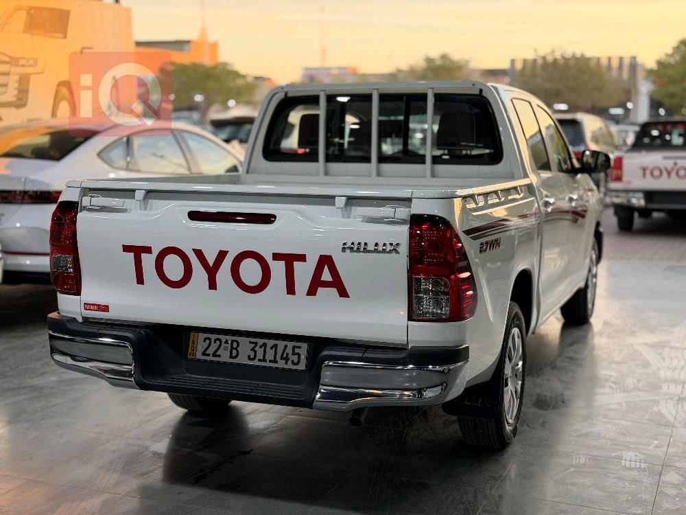 تويوتا هايلوكس